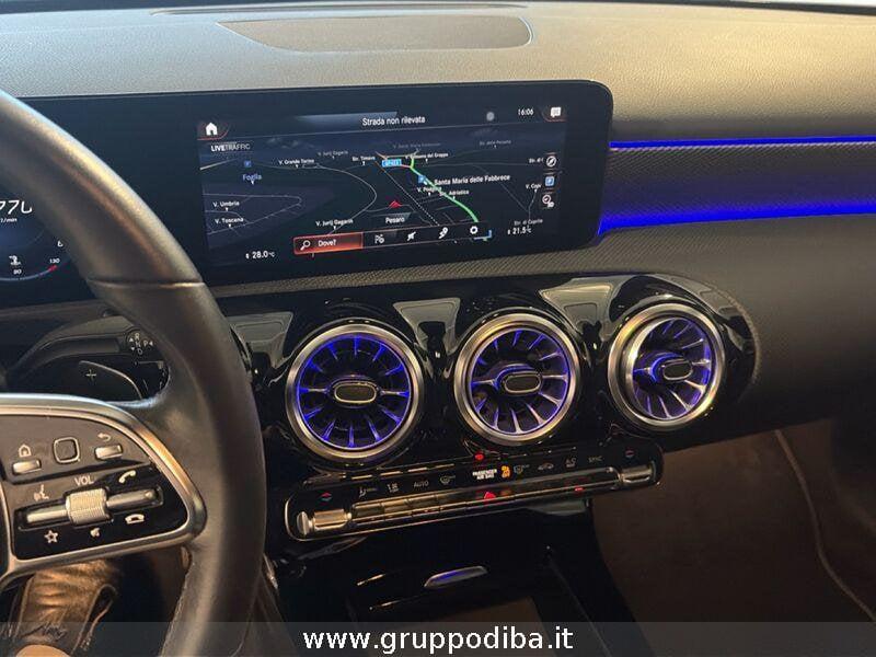 Mercedes-Benz Classe A - W177 2018 Diesel A 180 d Premium auto