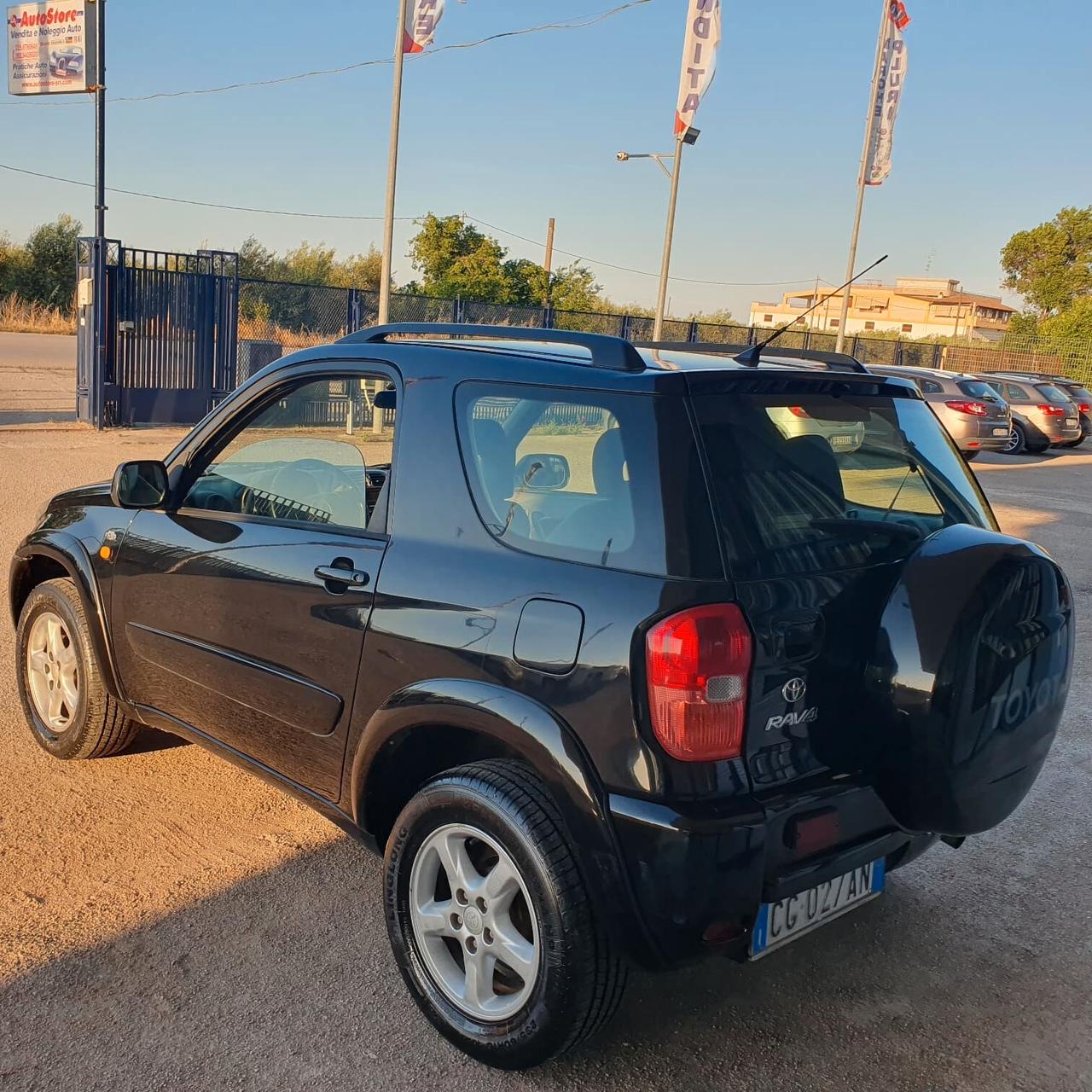 Toyota RAV4 2.0 Tdi D-4D cat 3 porte Sol