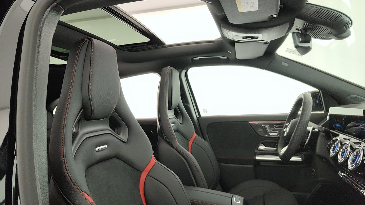 Mercedes-Benz Mercedes-AMG GLA 35 4MATIC