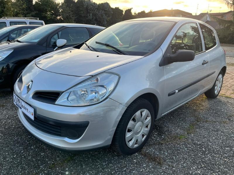RENAULT Clio 1.2 16V 65CV 3 porte Confort
