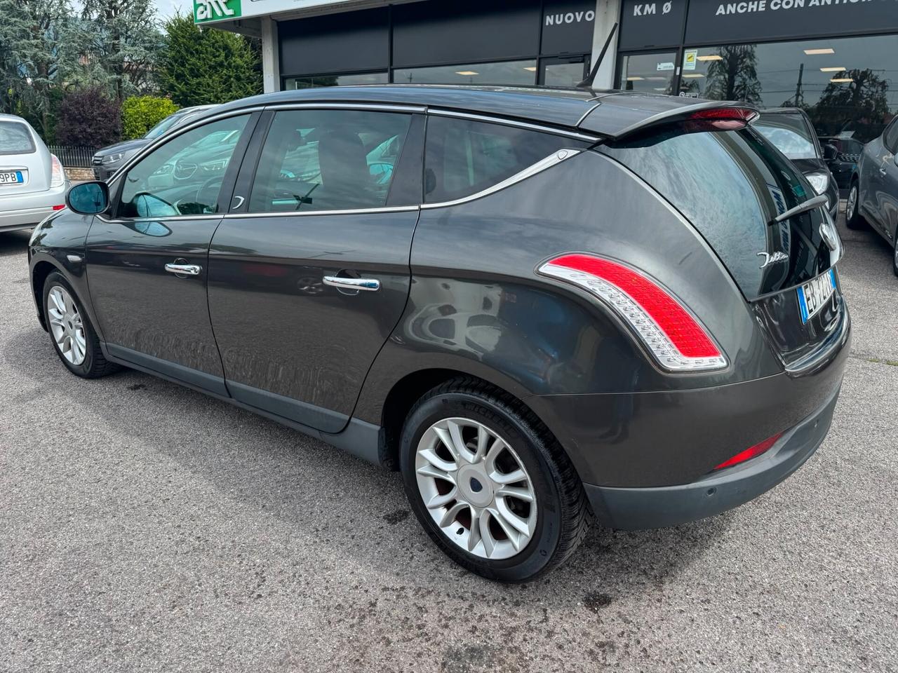Lancia Delta 1.4 T-Jet 120 CV Platino Ecochic GPL