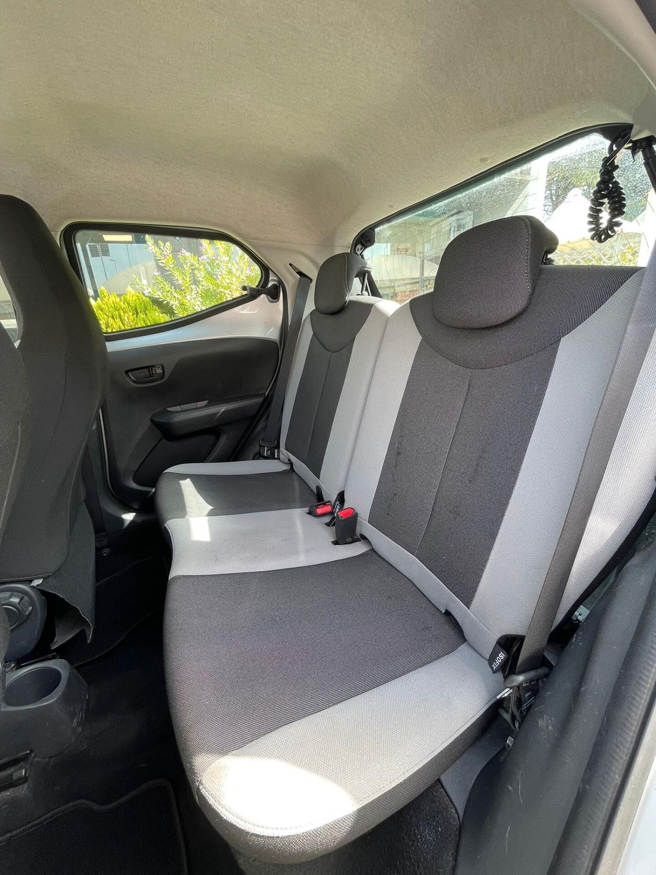 Toyota Aygo 1.0 VVT-i 69 CV 5p. x-cite