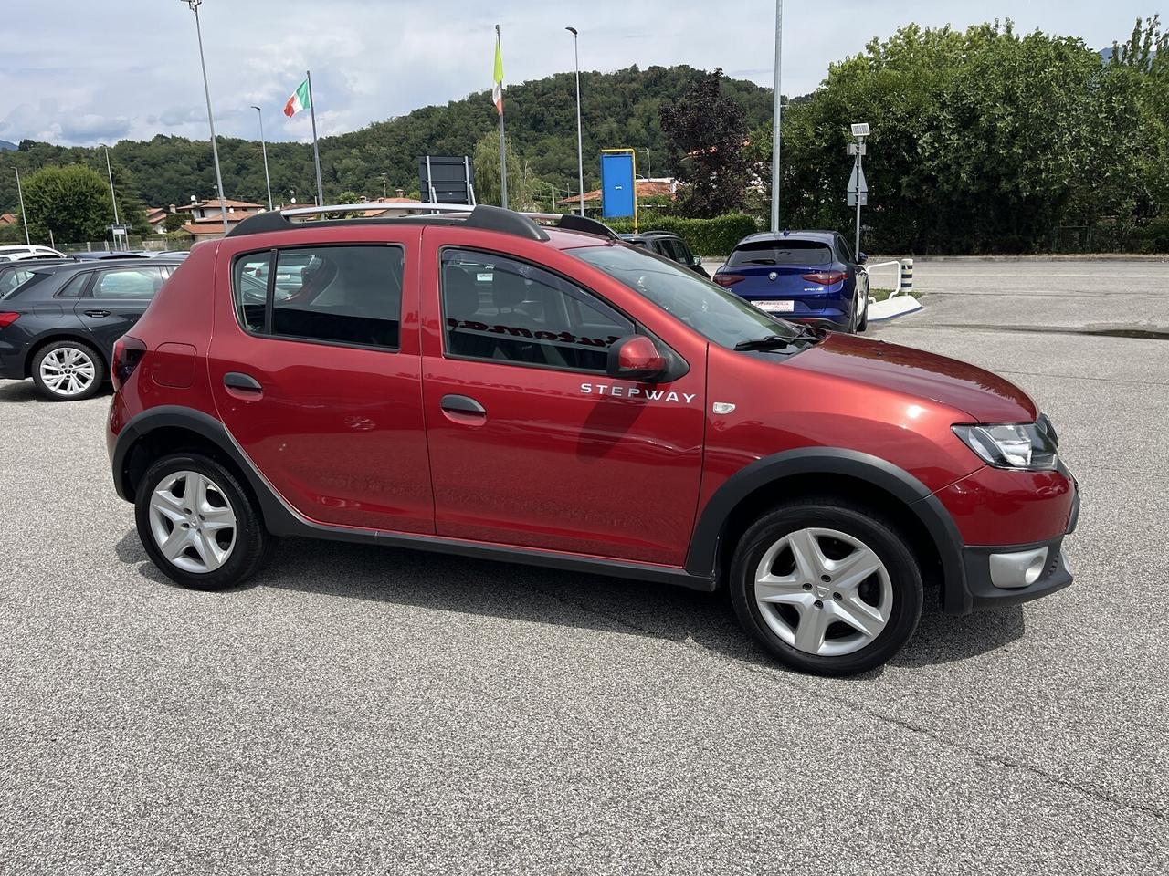 DACIA SANDERO DUSTER STEPWAY 1500 DCI 90 CV