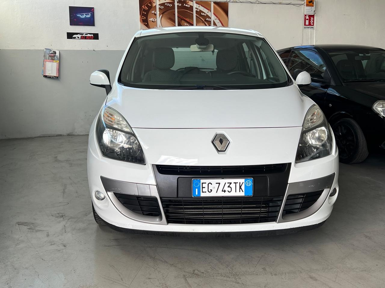Renault Scenic Scénic X-Mod 1.5 dCi 110CV Luxe