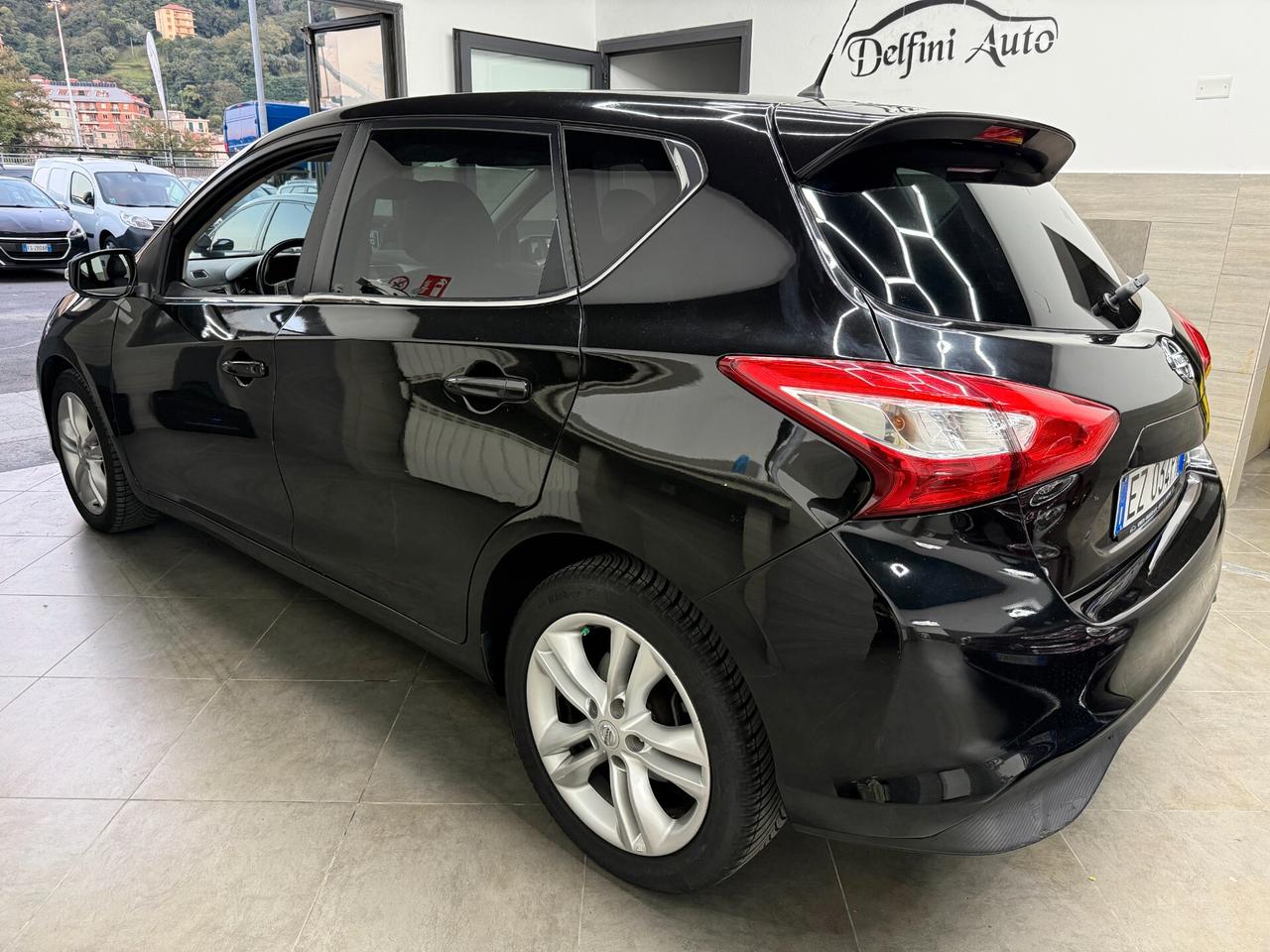 Nissan Pulsar 1.6 DIG-T 190 Tekna