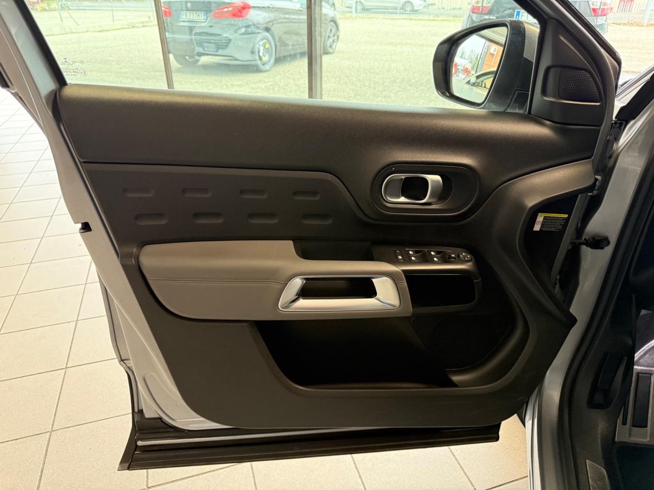 Citroen C5 Aircross Hybrid 225 e-EAT8 Shine