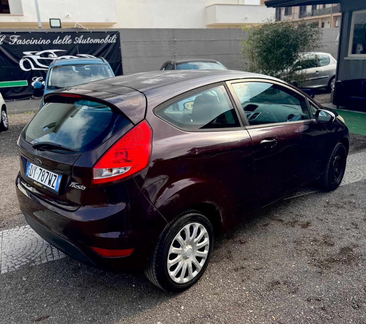 Ford Fiesta 1.4 3 porte Bz.- GPL Titanium