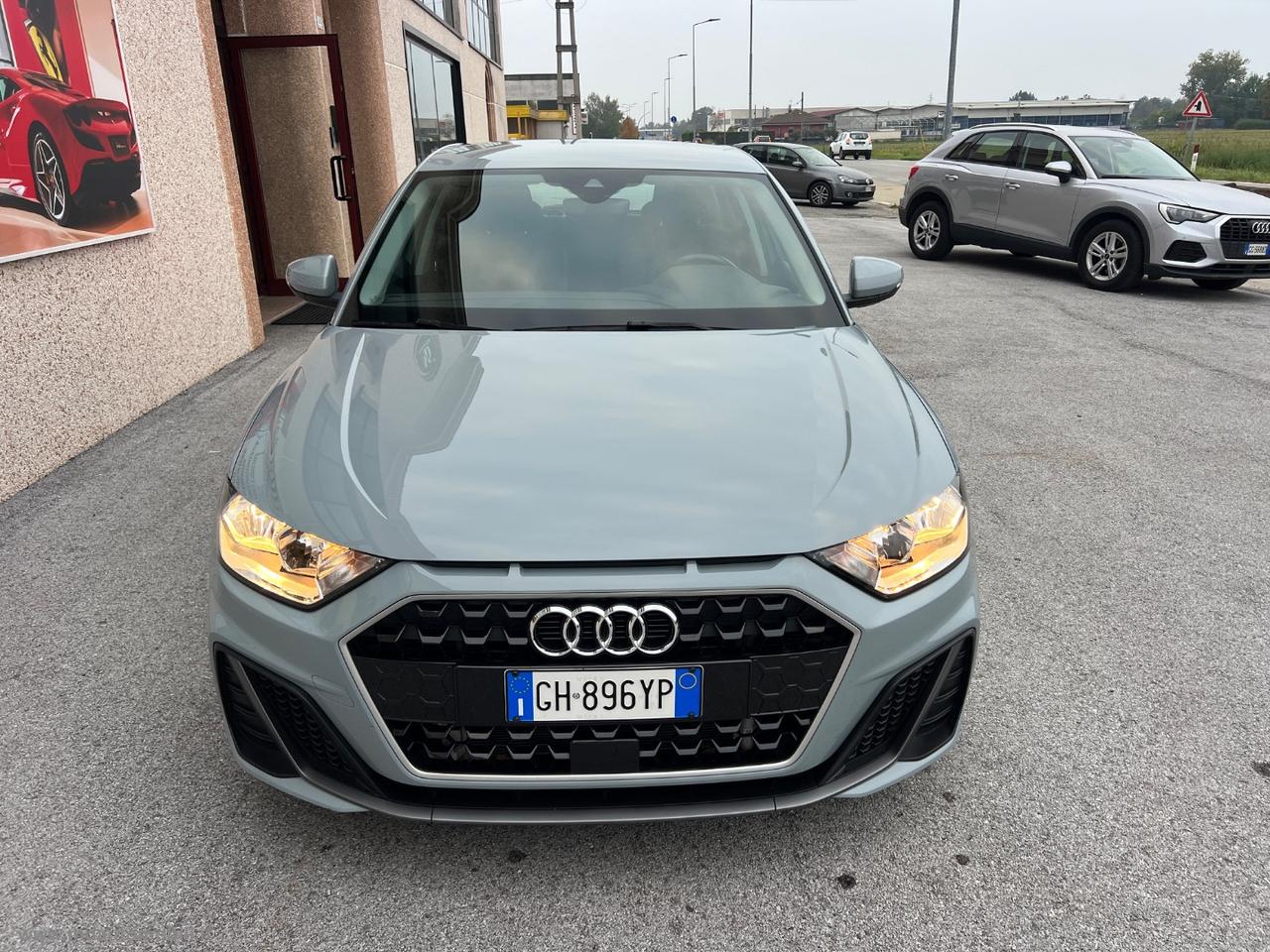 AUDI A1 SPB 35 TFSI S tronic S line edition SOLO KM.22000
