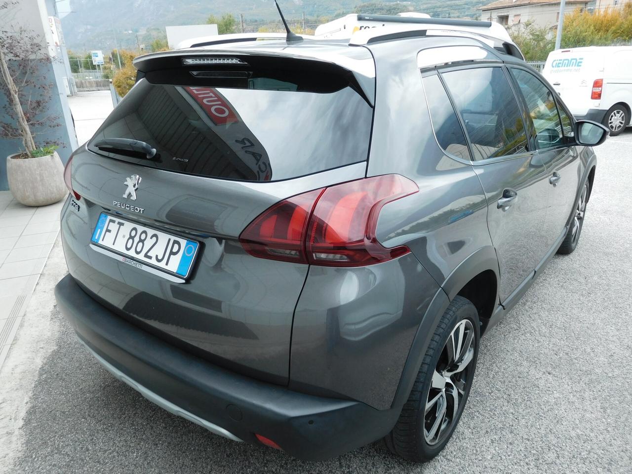 Peugeot 2008 BlueHDi 120 EAT6 S&S Allure