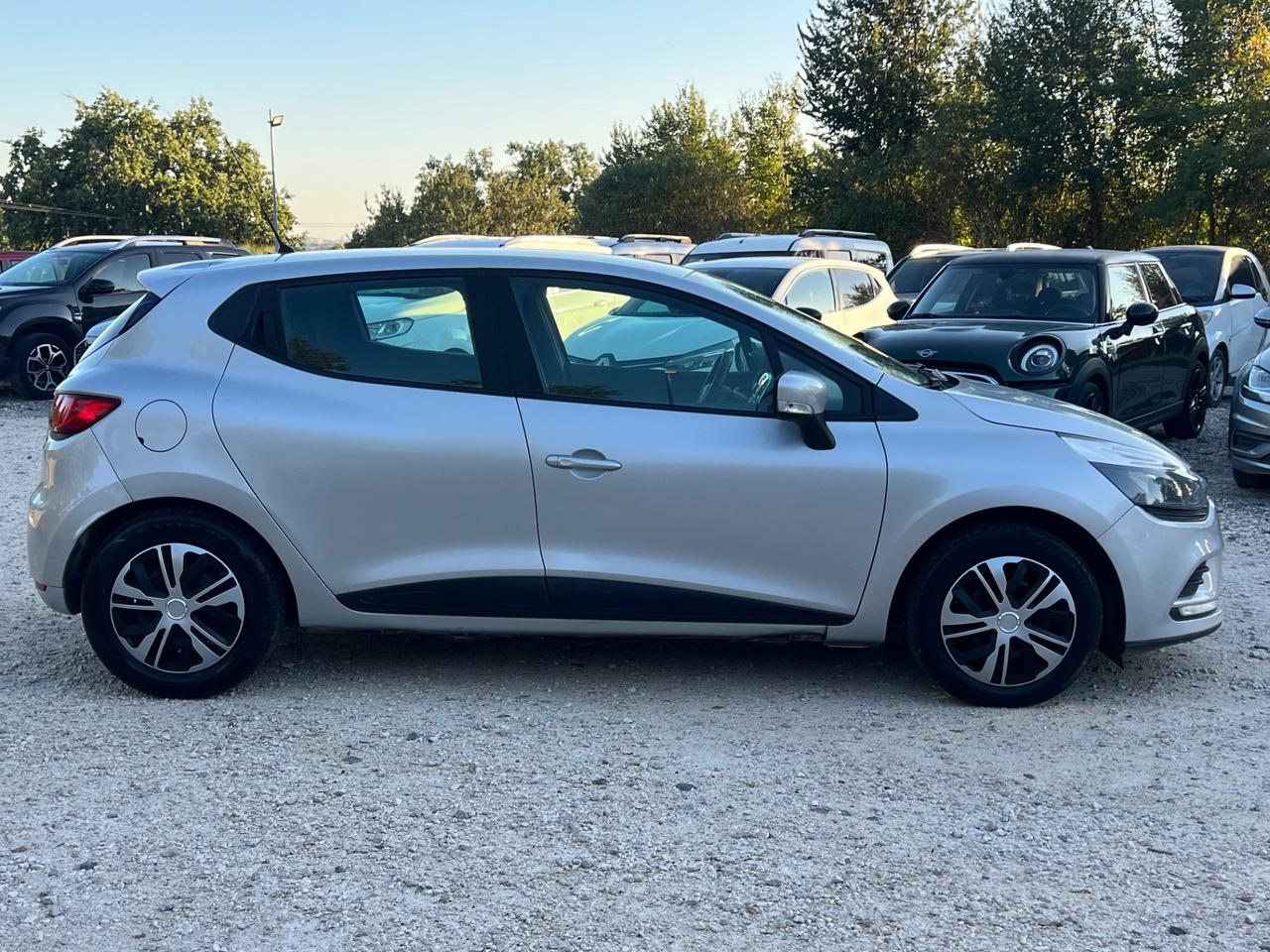 Renault Clio 1.2 BENZINA GPL PERMUTE RATE NEOPATENTATI