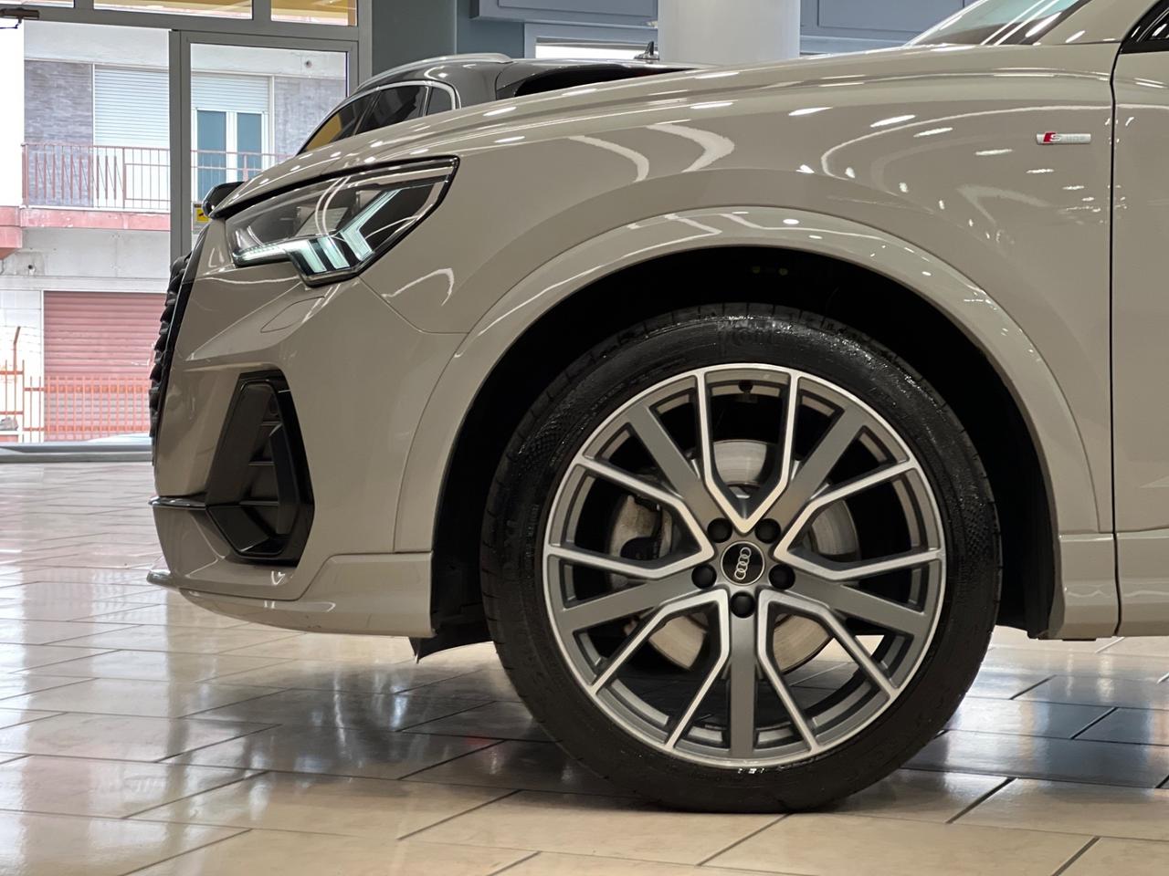 Audi Q3 SPB 40 TDI quattro S tronic line edition