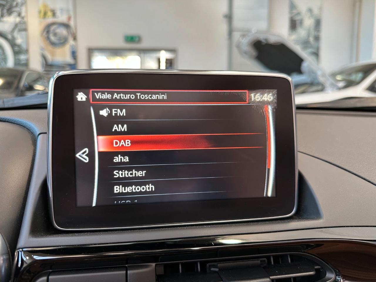 Fiat 124 Spider 1.4 m-air Lusso auto-LED-17"-Bose-Pelle-Keyless