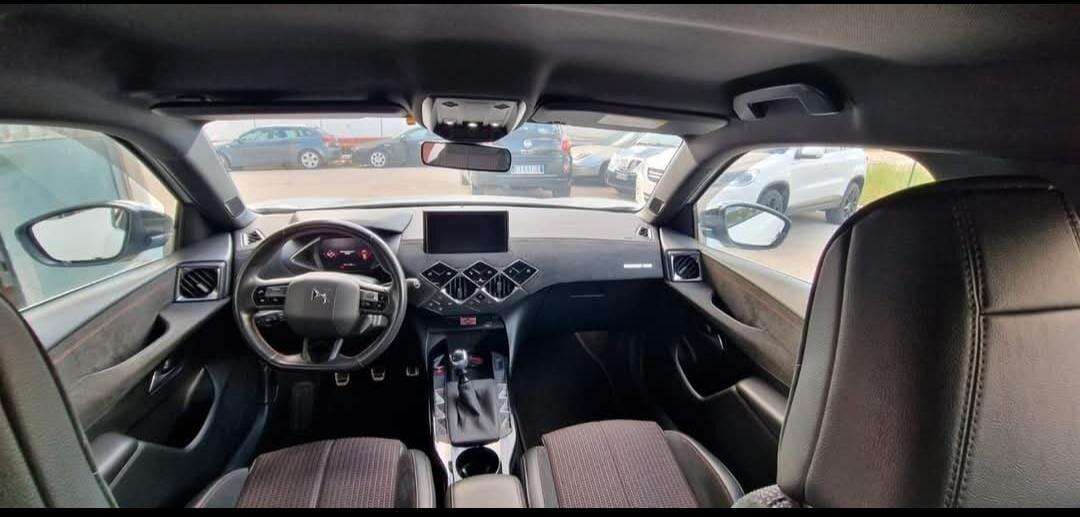 Ds DS3 DS 3 Crossback BlueHDi 130 Performance Line
