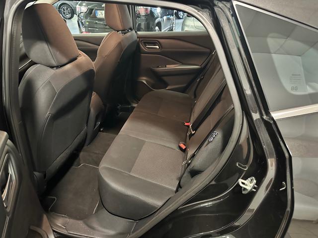 NISSAN Qashqai MHEV 140 CV Business