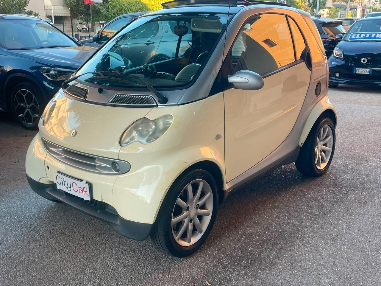 Smart ForTwo 700 coupé passion (45 kW)