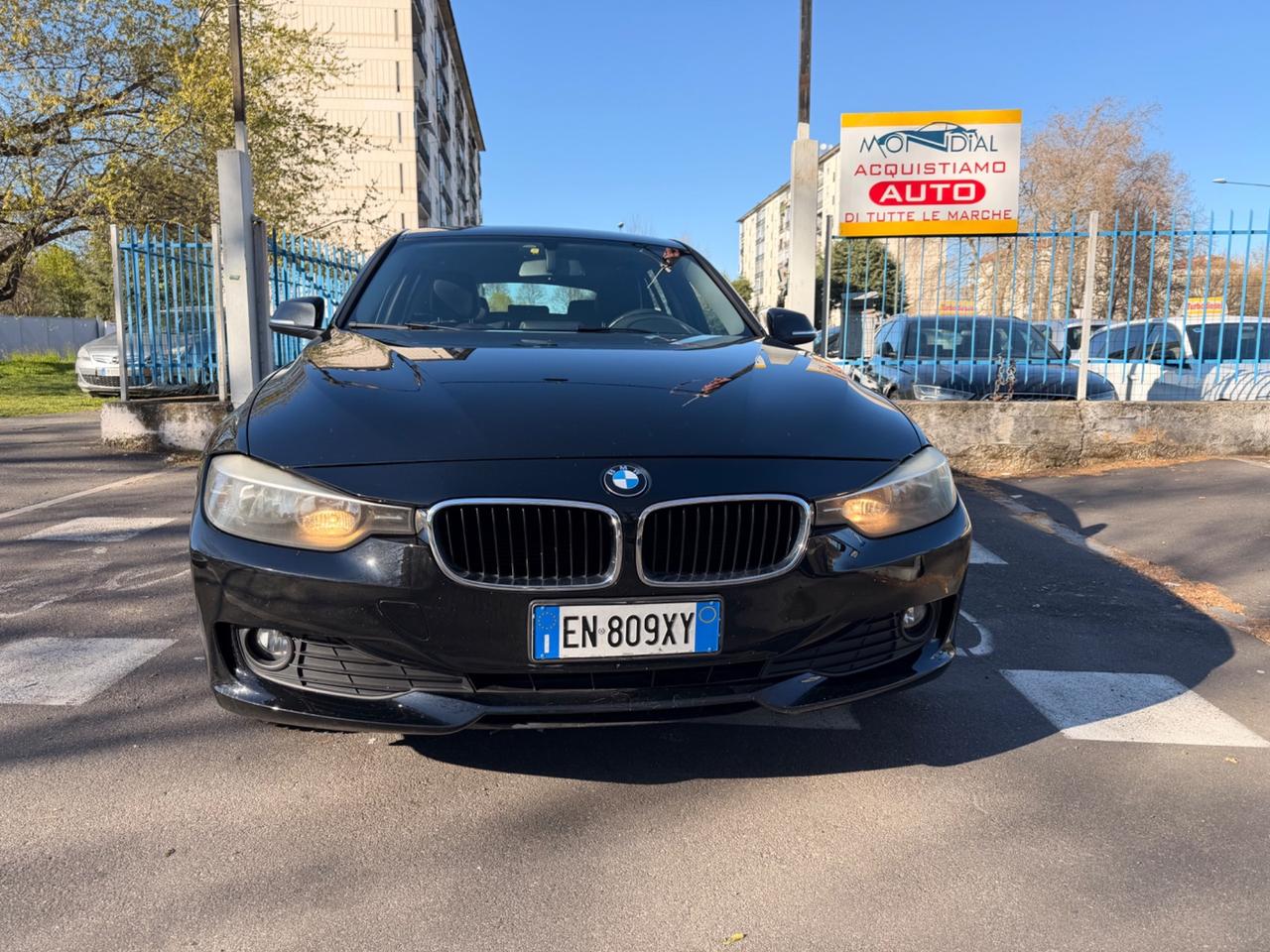 Bmw 318d Touring Luxury 2013