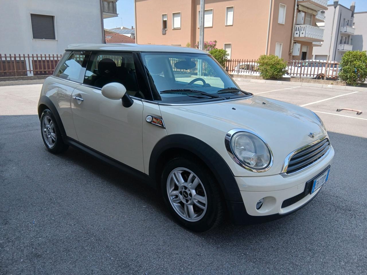 Mini Mini 1.6 16V One adatta per neo patentati