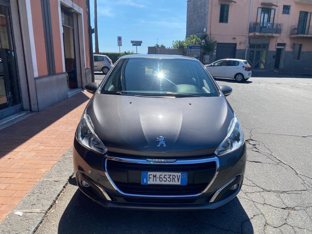 Peugeot 208 BlueHDi 75 5 porte Allure 2018