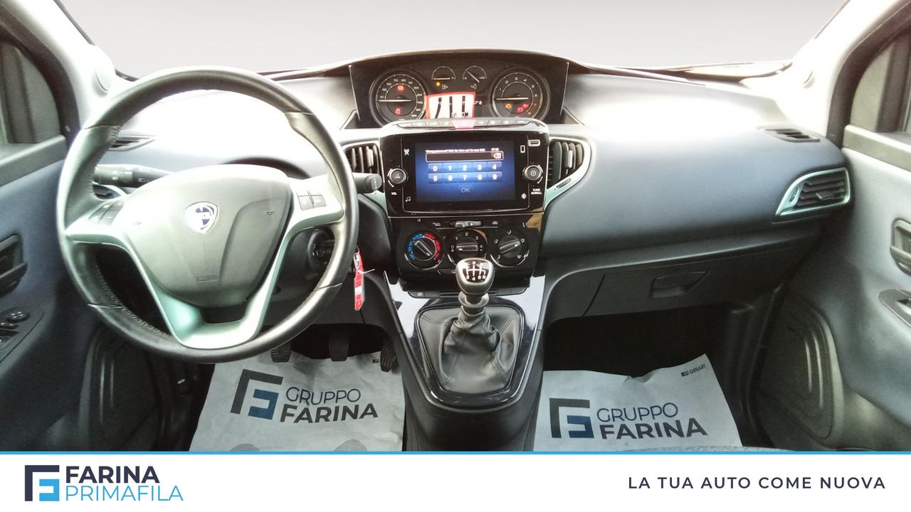 LANCIA Ypsilon III 2021 - Ypsilon 1.0 firefly hybrid Gold s&s 70cv 5p.ti