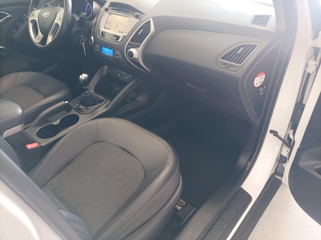 Hyundai iX35 1.7 CRDi CV 115 2WD Style 032012