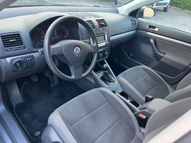 Volkswagen Golf Var. 1.6 Comfortline