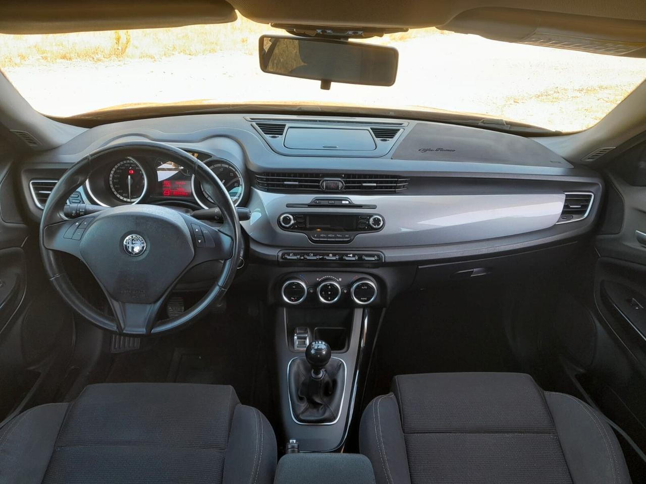 Alfa Romeo Giulietta 1.6 JTDm-2