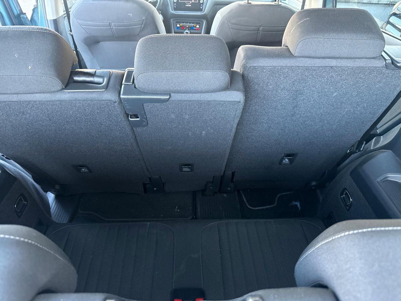 Volkswagen Tiguan Allspace 2.0 tdi 7 POSTI EURO 6E