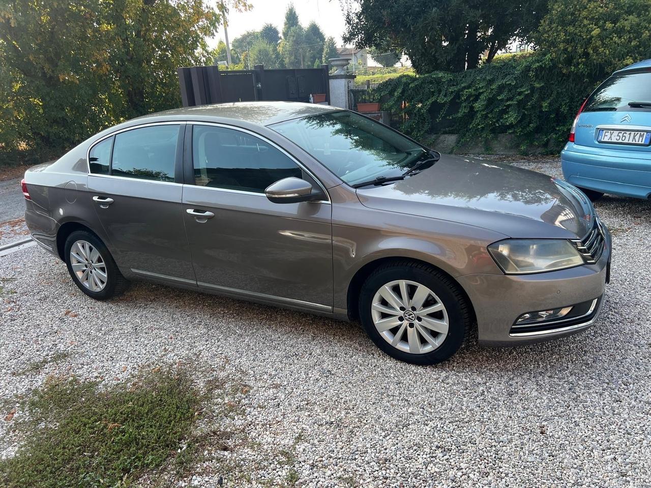 Volkswagen Passat 1.6 TDI Comfortline BlueM. Tech.