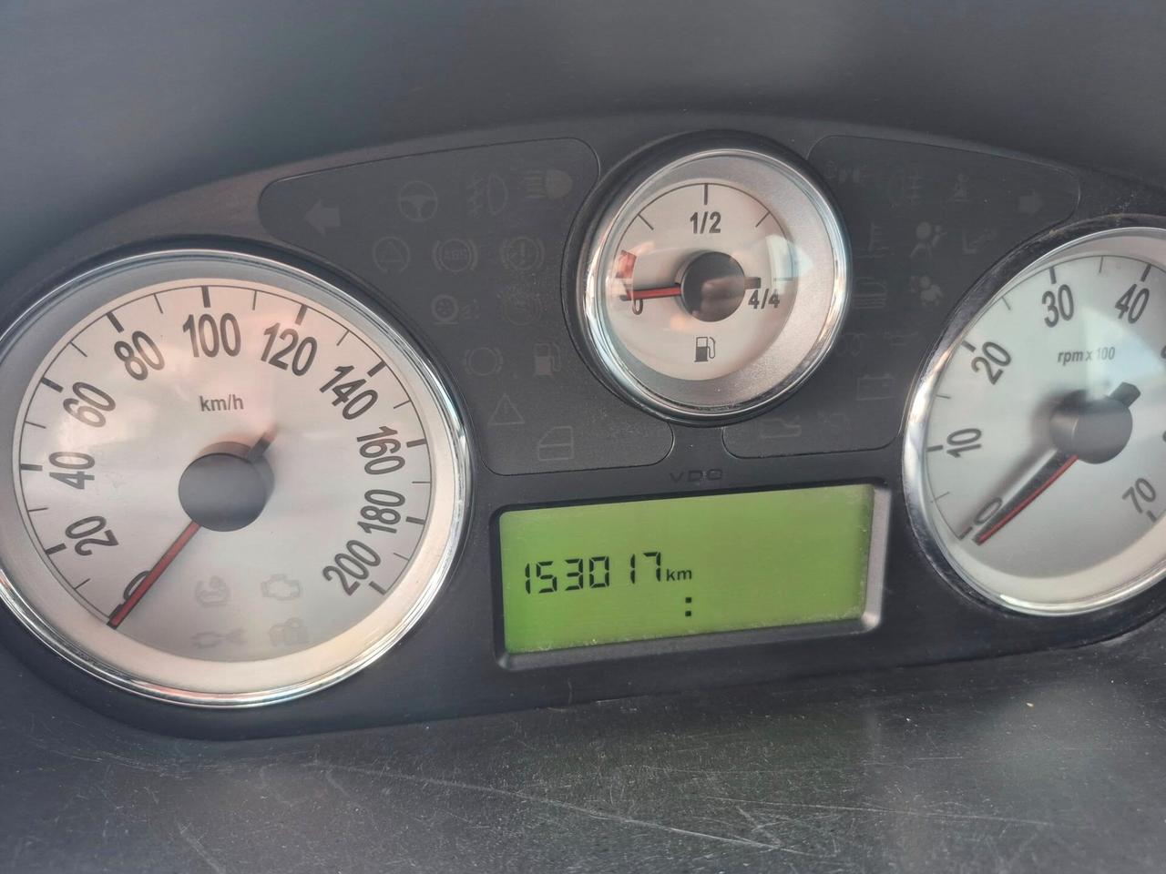 Lancia Ypsilon 1.2 69 CV Diva OK NEOP