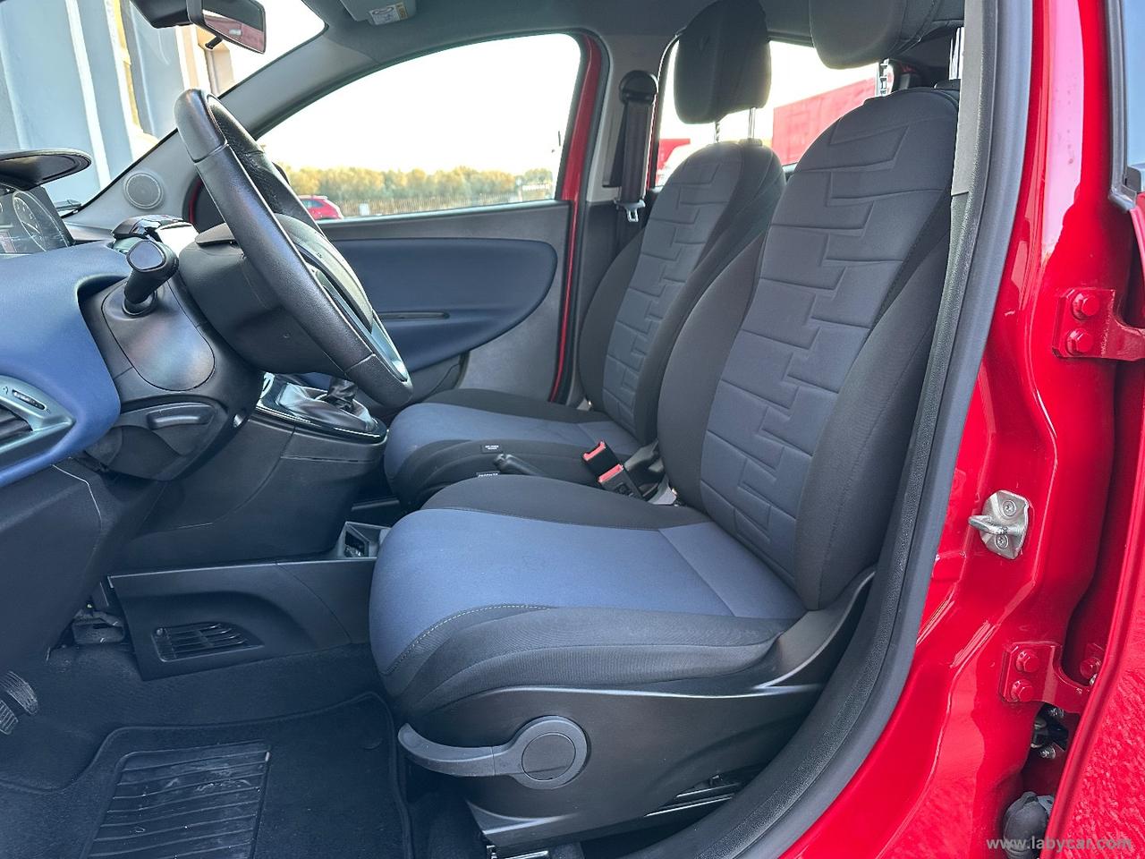 LANCIA Ypsilon 1.2 69 CV 5p. GPL GOLD Plus