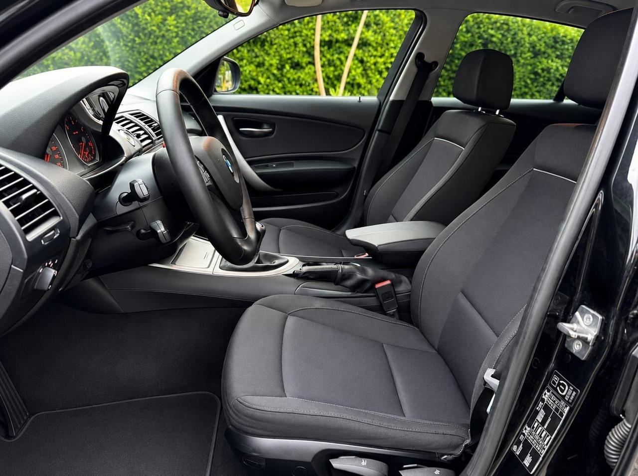 BMW 118d 5 Porte 2010 – Diesel – Ottime Condizioni