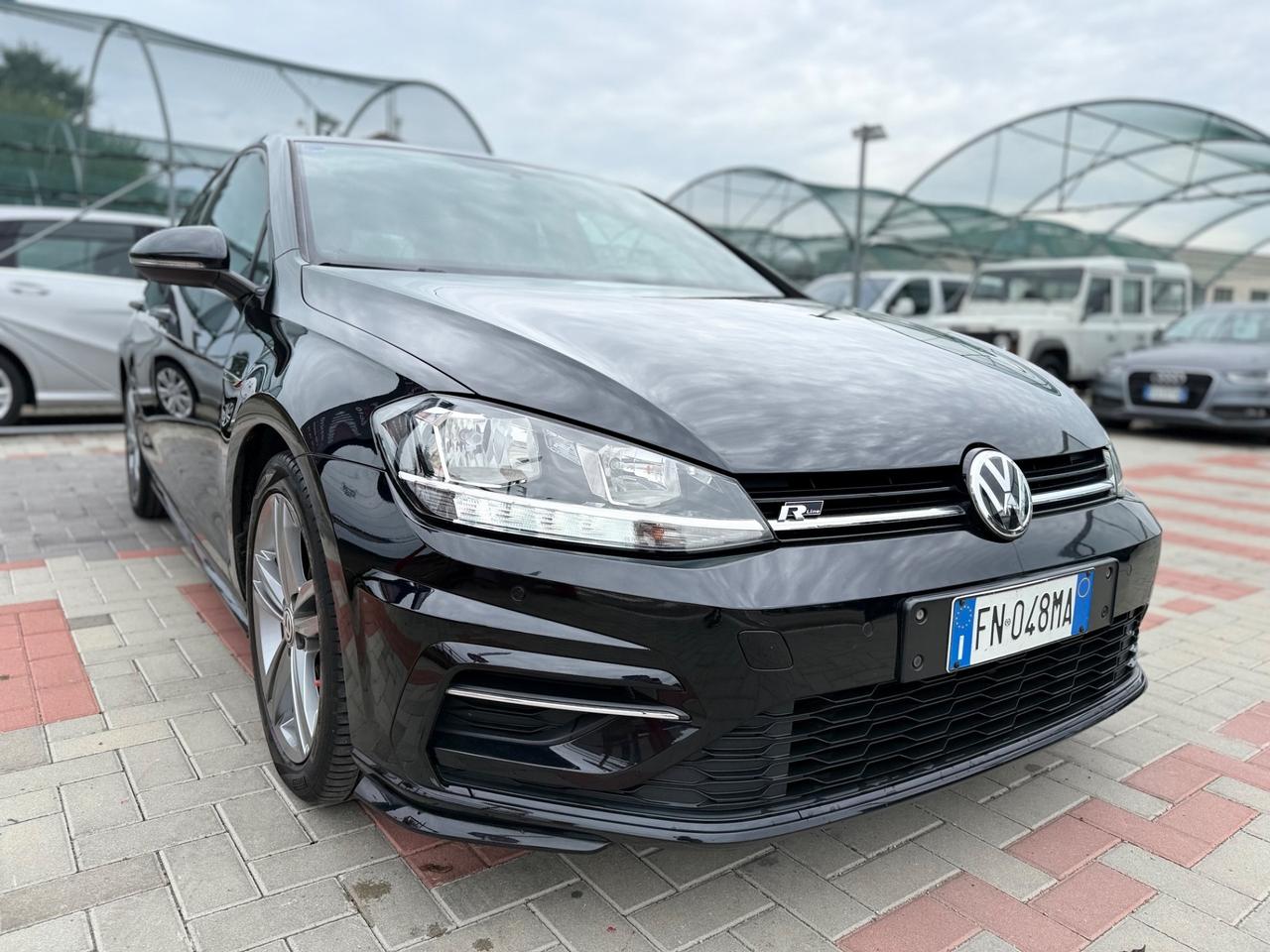 Volkswagen Golf 1.4 TSI 125 CV 5p. Sport R-LINE NEOPATENTATI