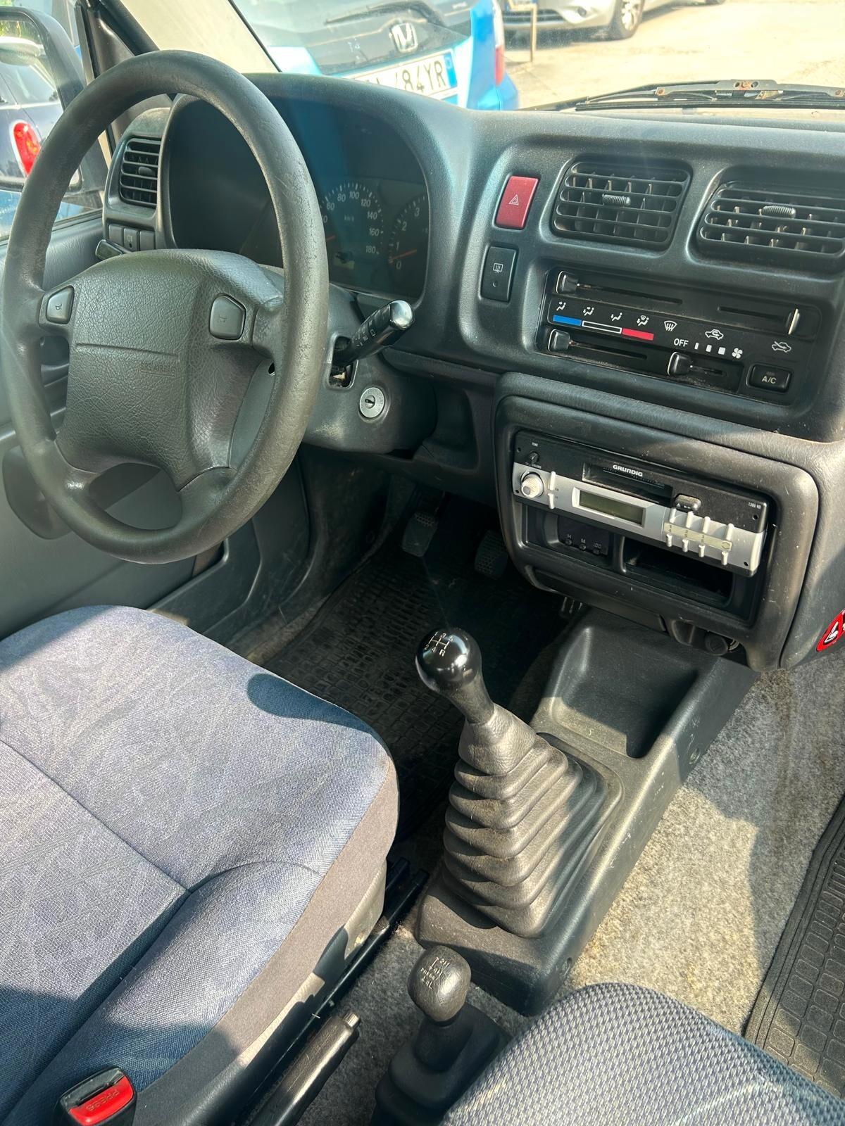 Suzuki Jimny 1.3i 16V cat 4WD JLX Mode Unico Proprietario