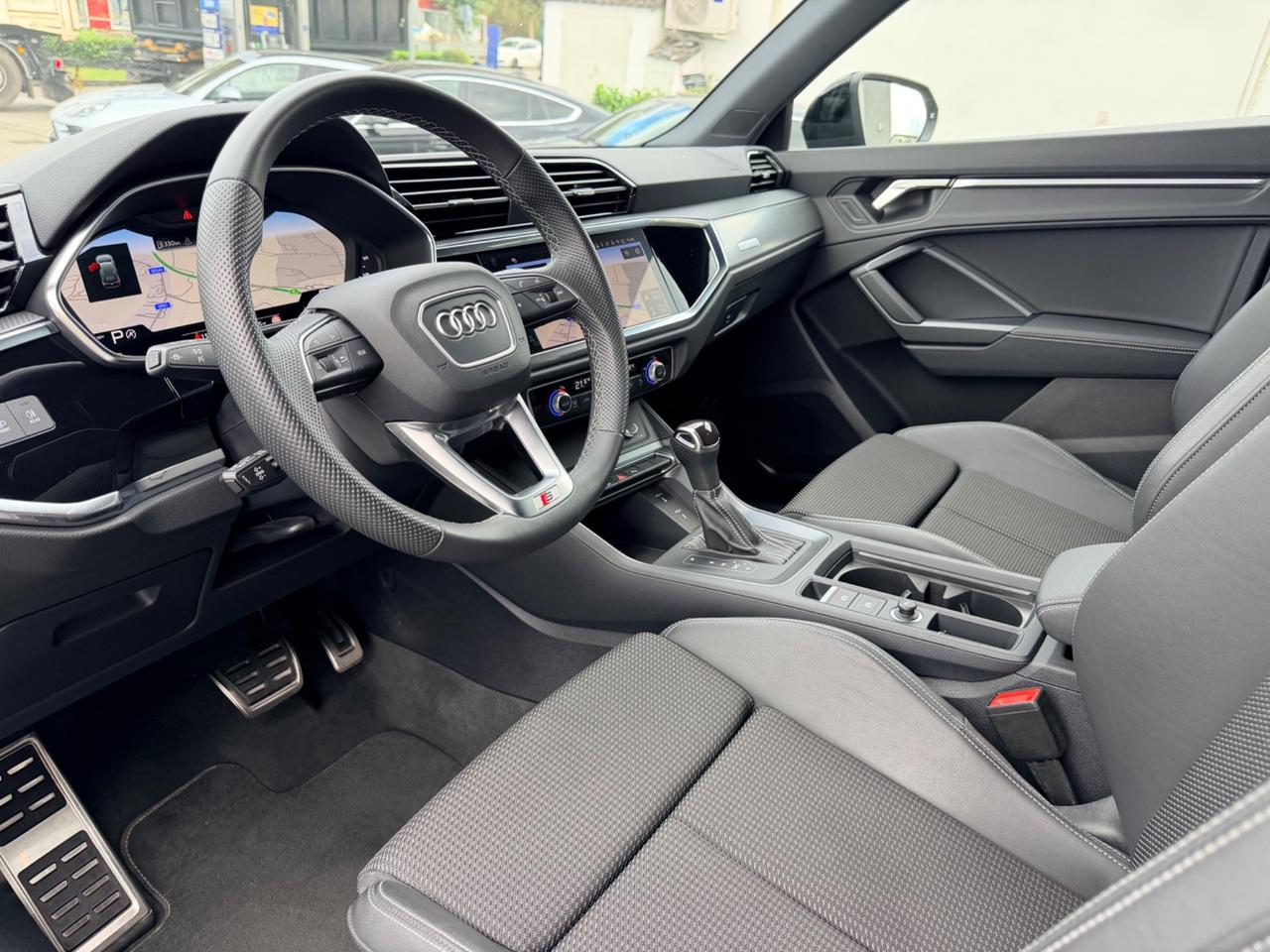 Audi Q3 35 150cv TDI S tronic line edition