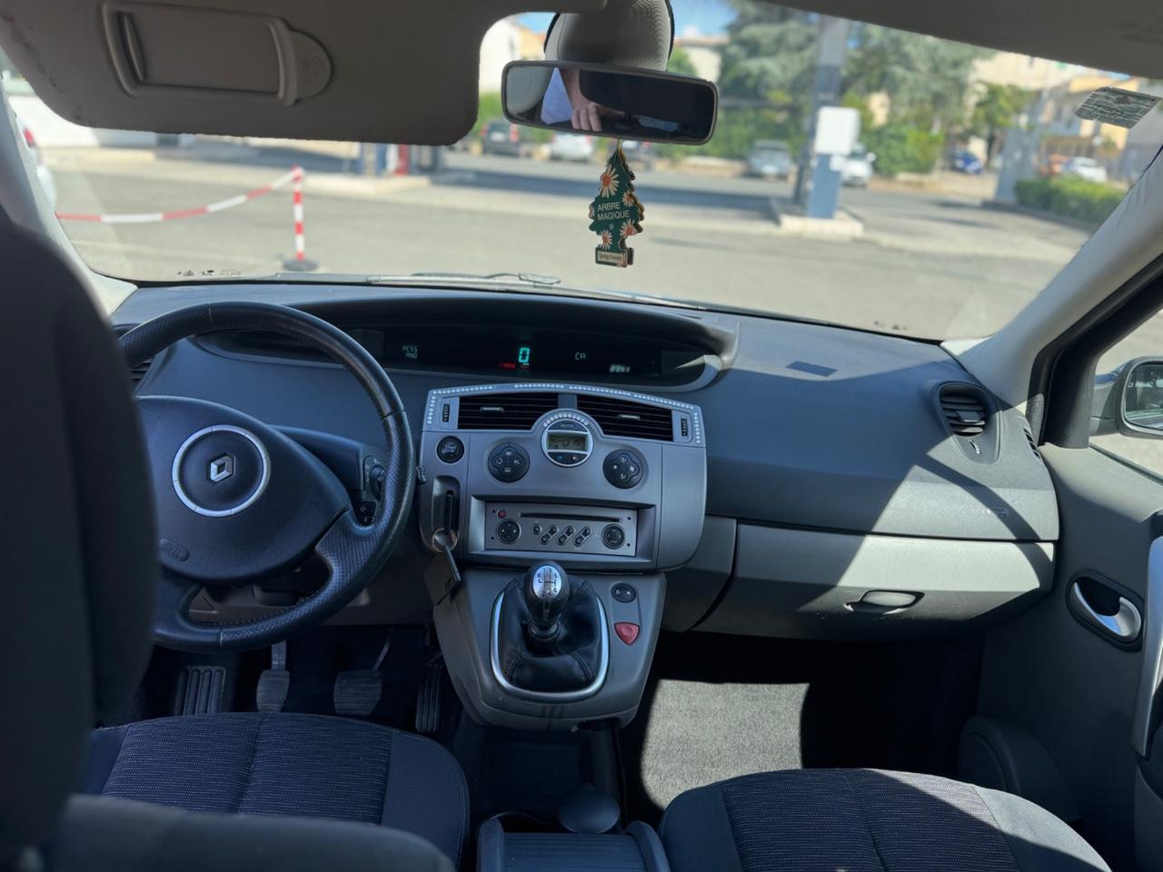 Renault Scenic Grand Scénic 1.5 dCi/105CV Serie Speciale Dynamique