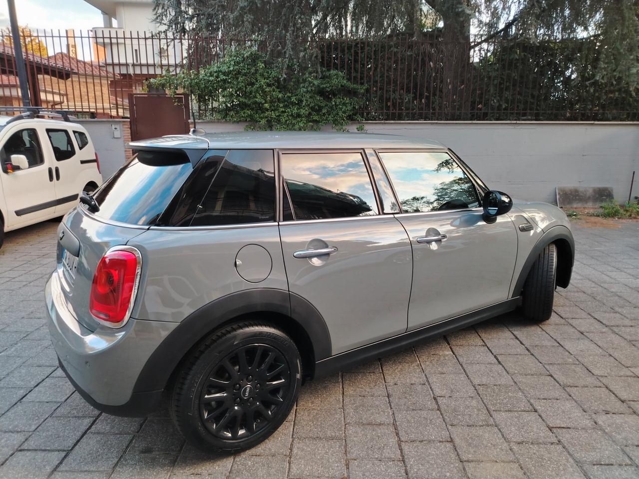Mini 1.5 Cooper D Hype 5