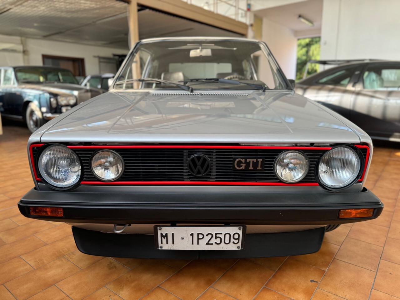 Volkswagen Golf GTI 1 serie - Versione Pirelli - Pari al nuovo