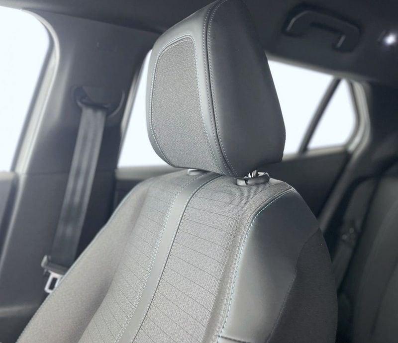 Peugeot 2008 2008 BlueHDi 130 S&S EAT8 Active Pack