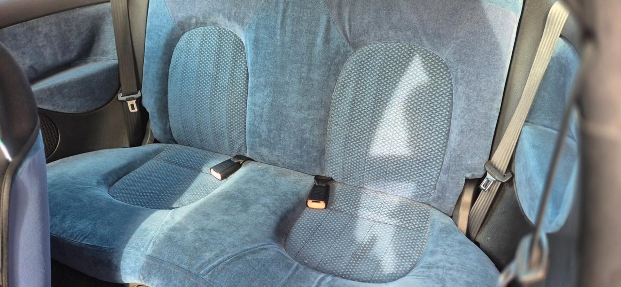 Lancia Ypsilon 1.3 Multijet 16V Argento