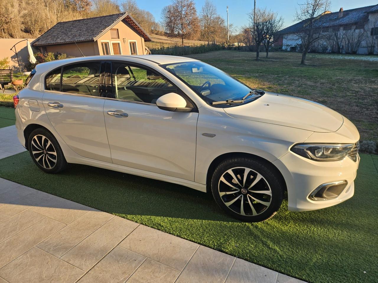Fiat Tipo 1.6 Mjt S&S 5 porte Lounge