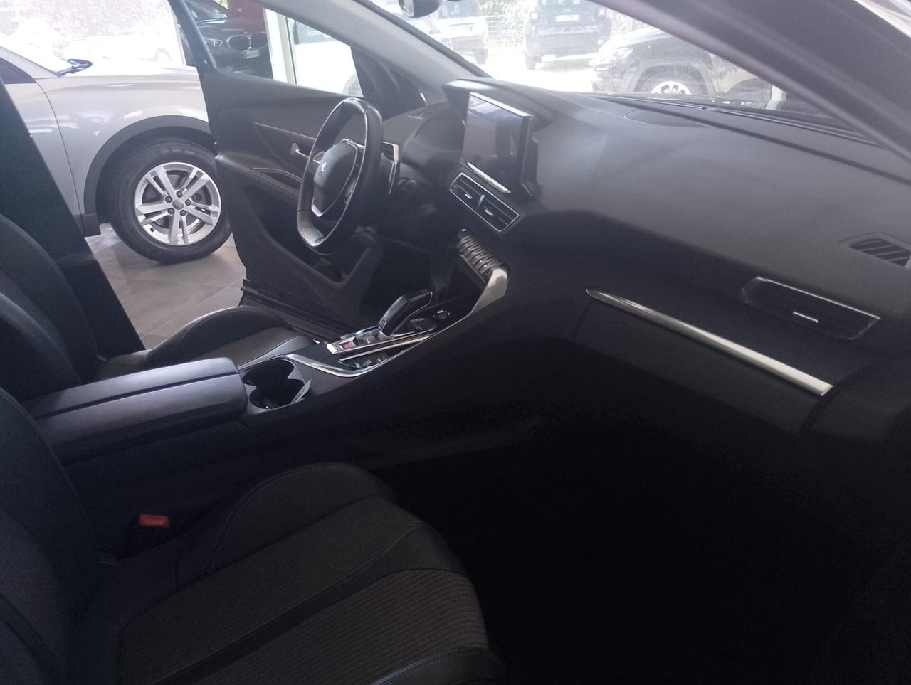 Peugeot 5008 BlueHDi 130 S&S EAT8 Allure Pack 7 posti