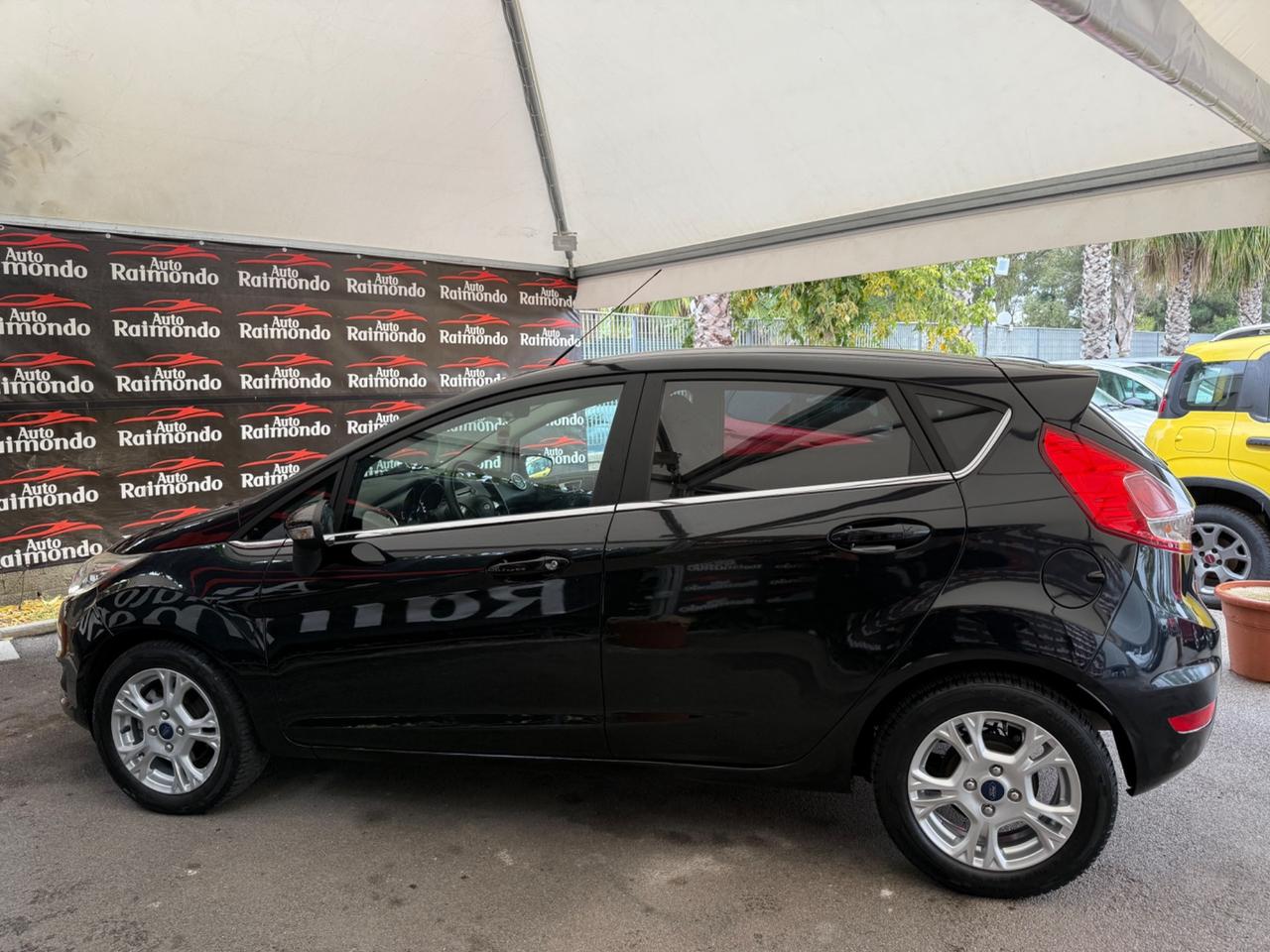 Ford Fiesta 1.4 GPL Titanium