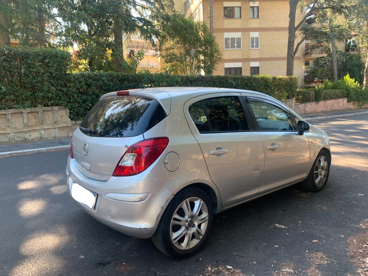 Opel Corsa 1.4 16V 5P 2011 UNICO PROPRIETARIO