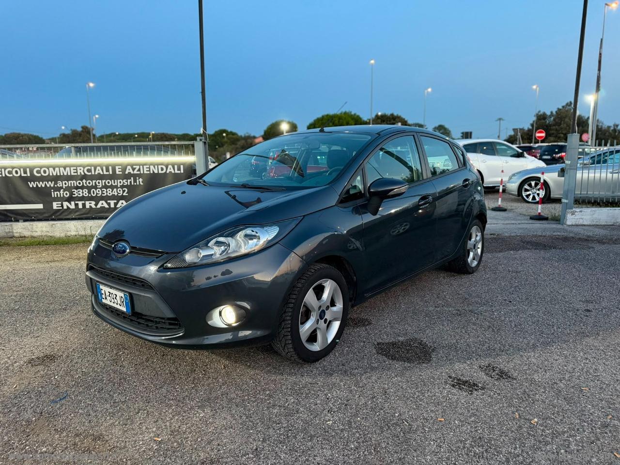 FORD Fiesta 1.4 96 CV aut. 5p. Titanium