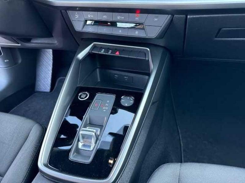 Audi A3 IV 2020 Sportback 35 1.5 tfsi mhev s-tronic