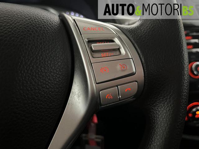 NISSAN Navara 2.3 dCi 4WD King Cab Acenta *GANCIO TRAINO*
