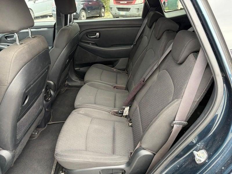 Kia Carens 1.7 CRDi 115 CV Class 7 posti