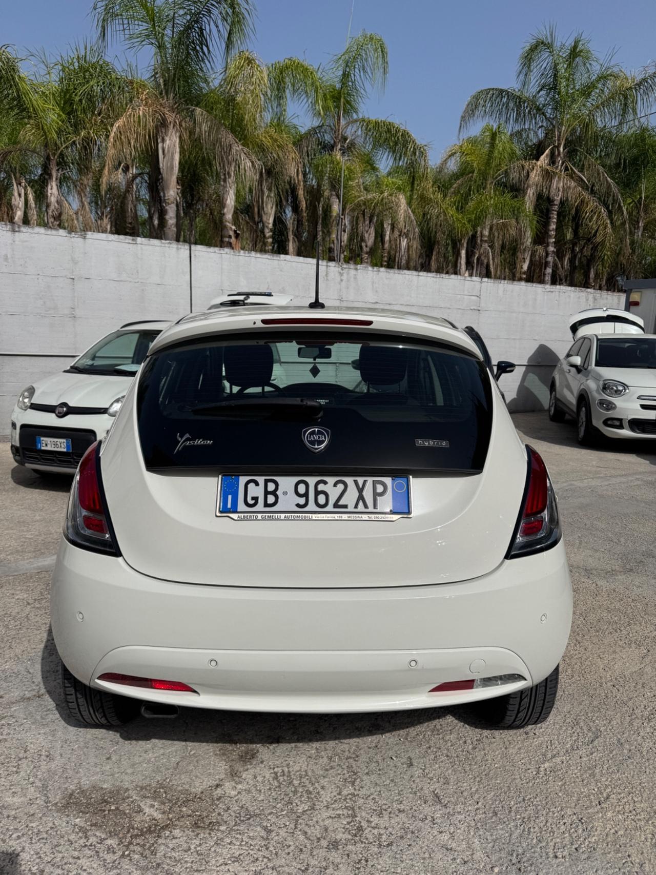 Lancia Ypsilon 1.0 FireFly Gold 12/2020