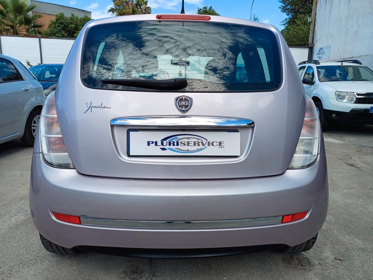 Lancia Ypsilon Unyca GPL - 2011