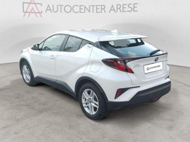 TOYOTA C-HR 1.8 Hybrid E-CVT Business